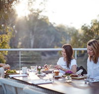 Spoons Riverside - Restaurant Canberra