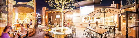 The Woodville Hotel - Restaurant Canberra 0