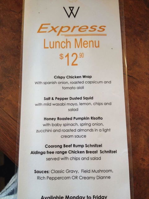 The Woodville Hotel - Restaurant Canberra 6