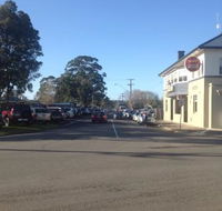 Longwarry Hotel - Restaurant Canberra
