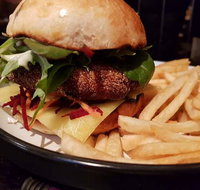 Milch Cafe Bar - Restaurant Canberra