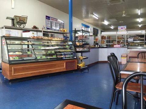 Rosie's Hot Bake - Restaurant Canberra 0