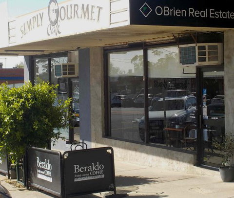 Simply Gourmet Cafe - Restaurant Canberra 0