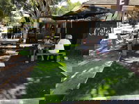 Cafe La Hoot