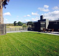 Churchill Hotel Motel - Restaurant Canberra