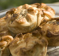 Izzy's Mountain View Cafe - Restaurant Canberra