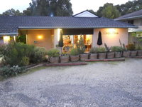 Max's Cafe  Restaurant