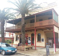 Royal Hotel Dunolly - Restaurant Canberra
