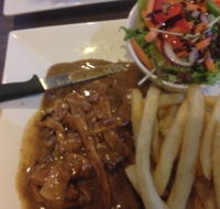 The Glengarry Hotel - Restaurant Canberra