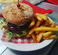 Upper Murray Pizza  Cinema - Restaurant Canberra