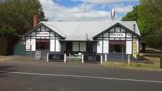 Caramut Western Hotel Cafe Caramut