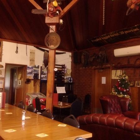 Erica Hotel Motor Inn - Restaurant Canberra 0