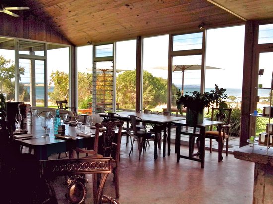 French Is Vineyards Seasonal Kitchen French Island