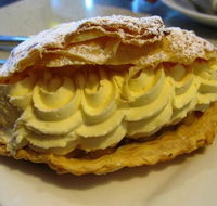 Lakes Bakery - Restaurant Canberra