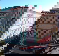 Salisbury Hotel Stanmore - Restaurant Canberra