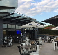 Medrock Bar and Grill - Restaurant Canberra