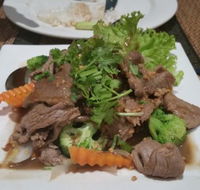 Thai Garlic Restaurant - Restaurant Canberra