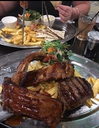 Mike's Grill  Bar