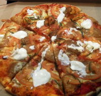 Chianti's Woodfire Pizza Restaurant - Restaurant Canberra