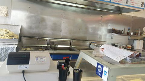 Sylvias Take Away - Restaurant Canberra 0