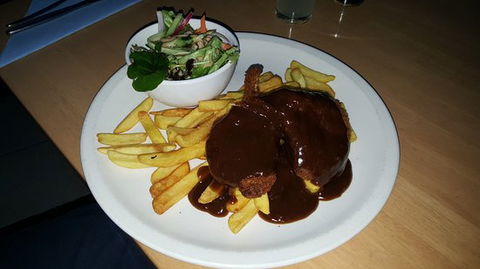 The Boatshed Restaurant - Restaurant Canberra 0