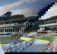 Estuary Restaurant - Restaurant Canberra