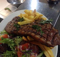 Urban Eatery  Bar - Restaurant Canberra