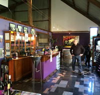 Cargo Road Winery Cafe - Restaurant Canberra