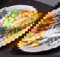 Elephant  Castle Hotel - Restaurant Canberra