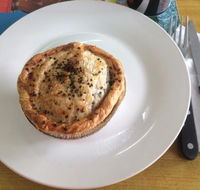 Pie Stop - Restaurant Canberra