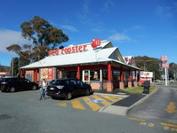 Red Rooster Queanbeyan