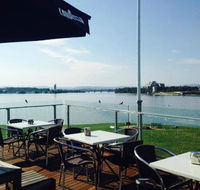 The Deck at Regatta Point - Restaurant Canberra