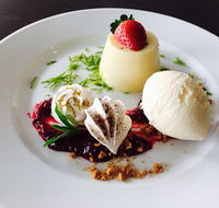 East Fusion Restaurant - Restaurant Canberra