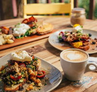 Lindsay's Cafe - Restaurant Canberra