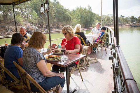 Redgums On PS Emmylou - Restaurant Canberra 0