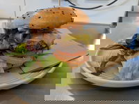 The West End Store Cafe