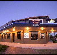 Blackbutt Hotel - Restaurant Canberra