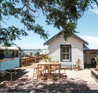 Dulcie's Cottage - Restaurant Canberra