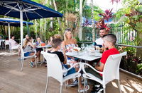 Hastings Point Takeaway and Hastings Point Restaurant Canberra Restaurant Canberra