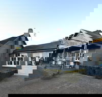 Robertson Inn - Restaurant Canberra