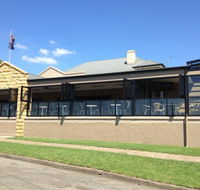 The Junction Inn Hotel - Restaurant Canberra