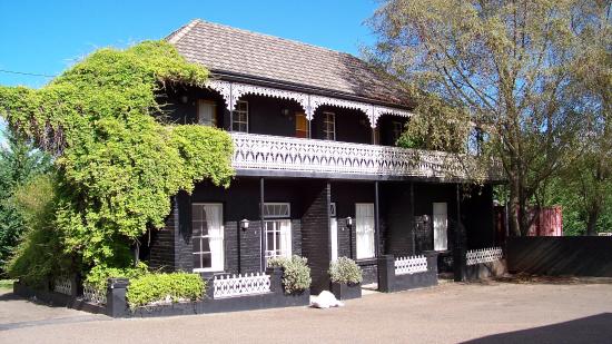 Rocky River NSW Restaurant Canberra