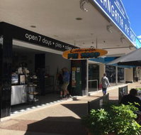 Coolangatta Pie Shop - Restaurant Canberra