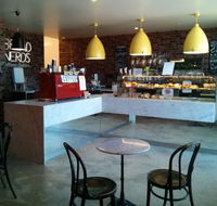 Bread Nerds - Restaurant Canberra