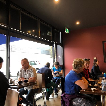 Chris's Patisserie & Bakehouse - Restaurant Canberra 0