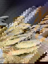 Oakleigh Takeaway and Oakleigh Restaurant Canberra Restaurant Canberra