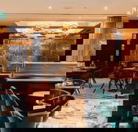 THE DEN - Restaurant Canberra