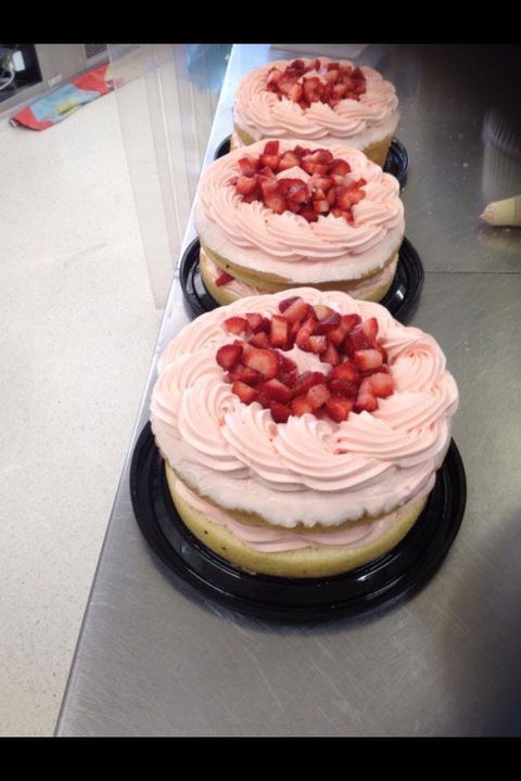 Beachmere Bakery - Bribie Island - Restaurant Canberra 0