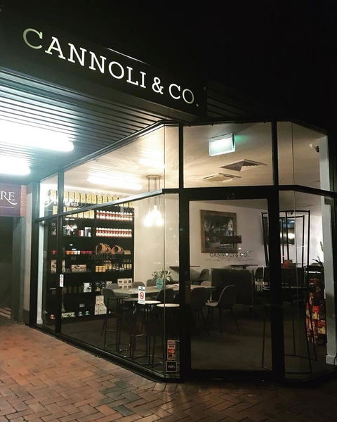 Cannoli & Co - Restaurant Canberra 0
