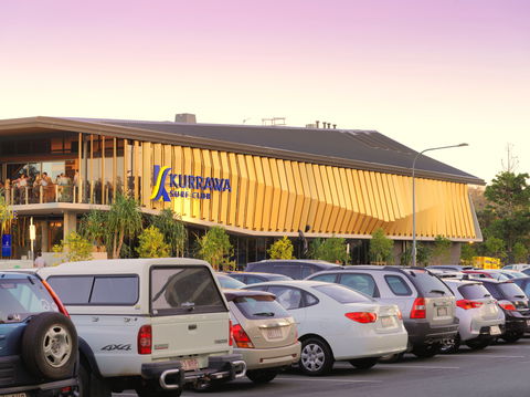 Kurrawa Surf Club - Restaurant Canberra 1